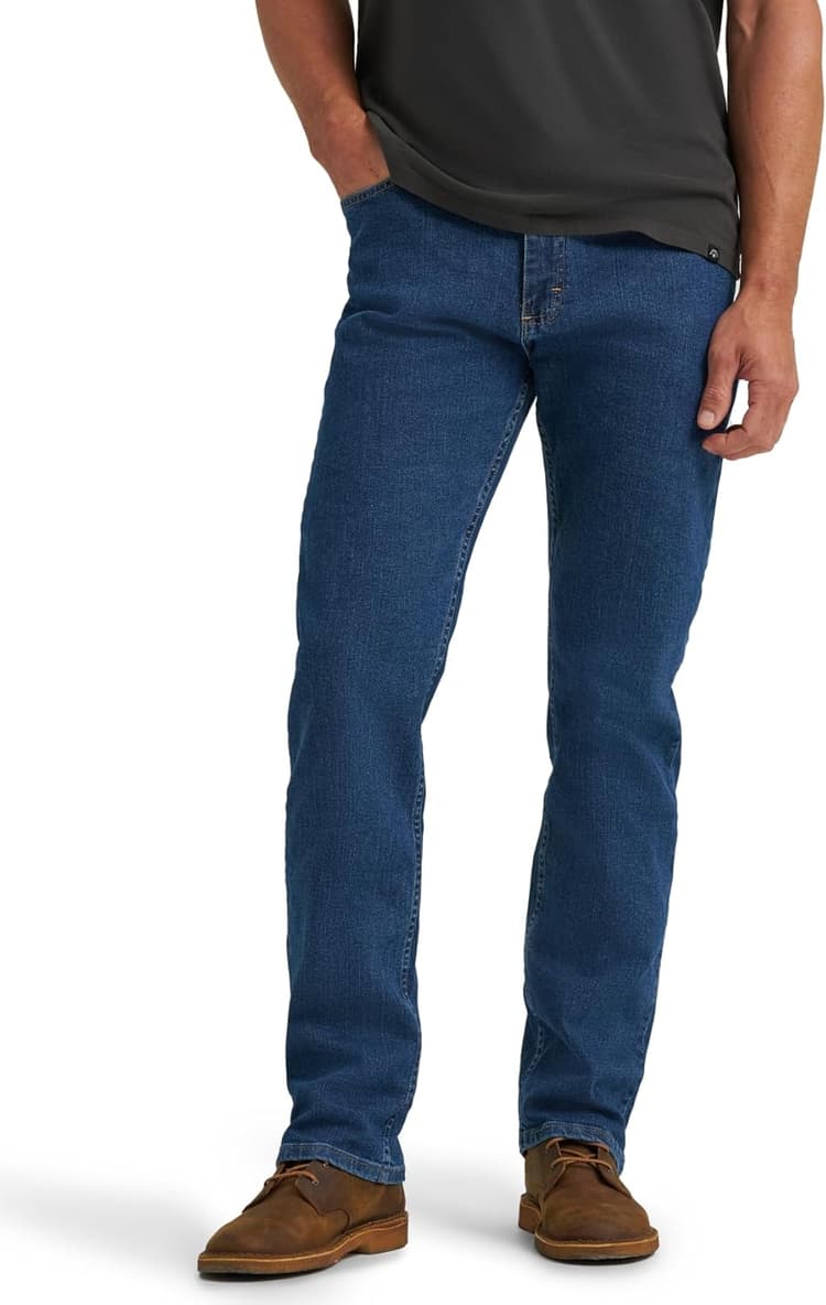 Wrangler Authentics Men's Regular Fit Comfort Flex Waist Jean